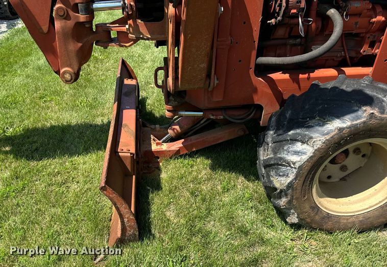 image for item OG9581 2001 Ditch Witch 5110 trencher