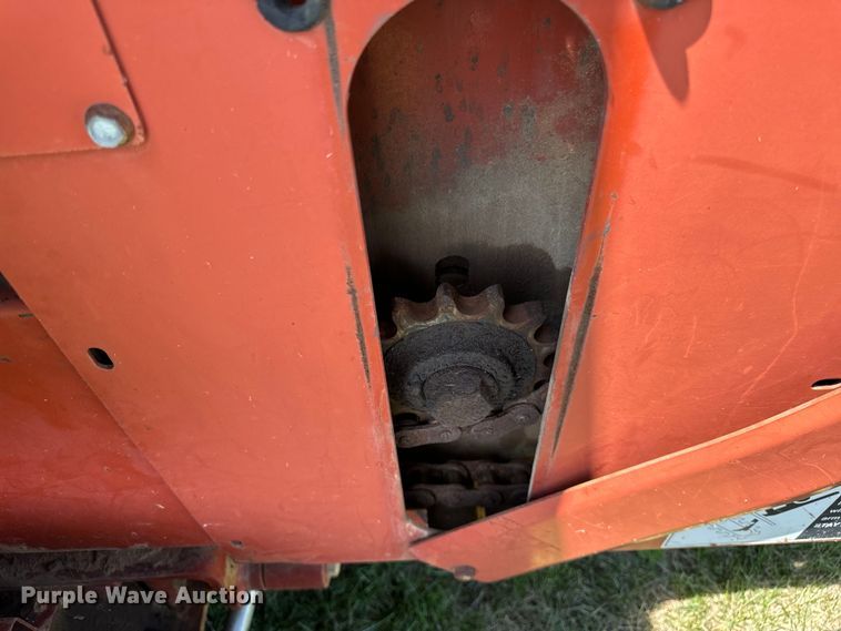 image for item OG9581 2001 Ditch Witch 5110 trencher