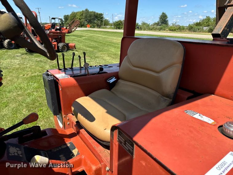 image for item OG9581 2001 Ditch Witch 5110 trencher