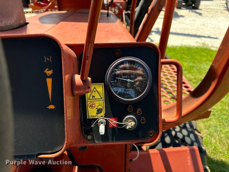 image for item OG9581 2001 Ditch Witch 5110 trencher