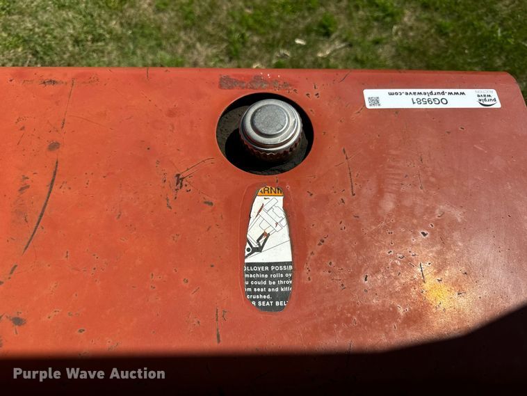 image for item OG9581 2001 Ditch Witch 5110 trencher