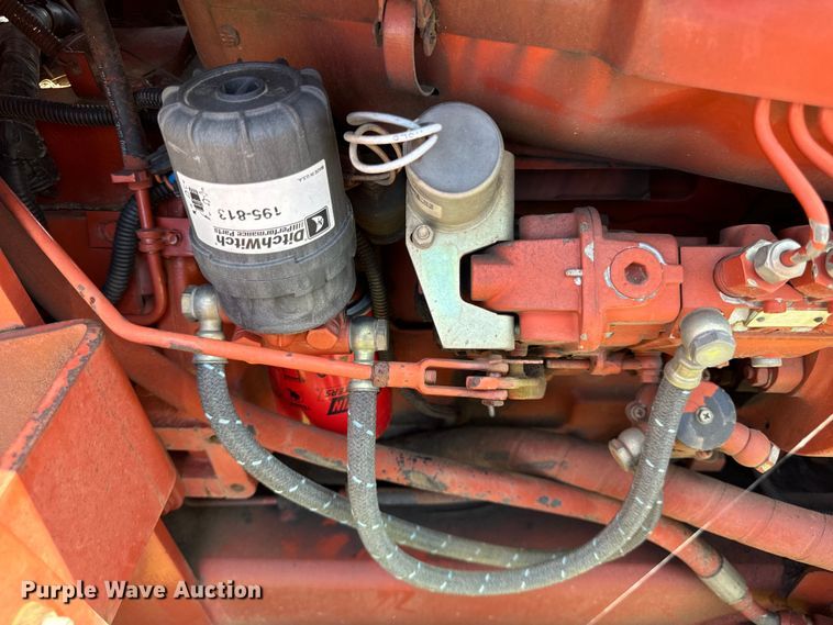 image for item OG9581 2001 Ditch Witch 5110 trencher