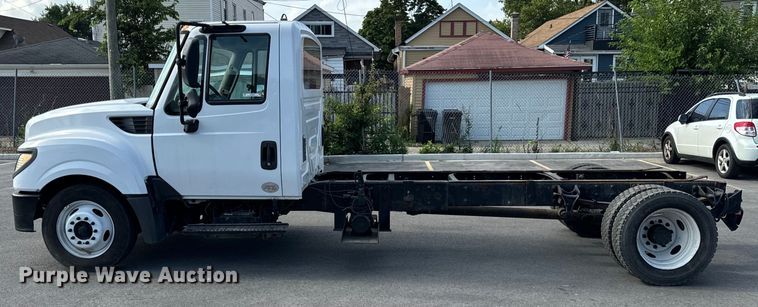 image for item OG9582 2013 International  Terrastar truck cab and chassis