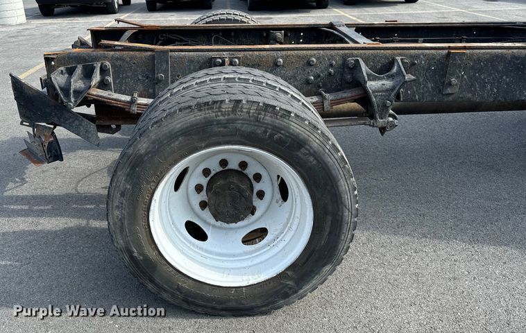 image for item OG9582 2013 International  Terrastar truck cab and chassis