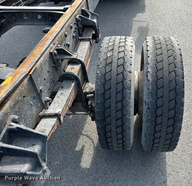 image for item OG9582 2013 International  Terrastar truck cab and chassis