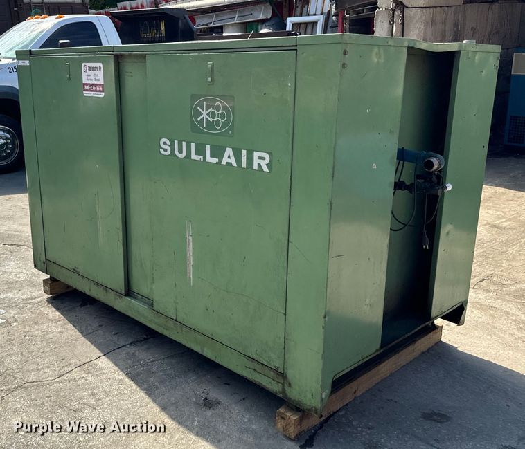 image for item OG9583 Sullair 16-75H air compressor