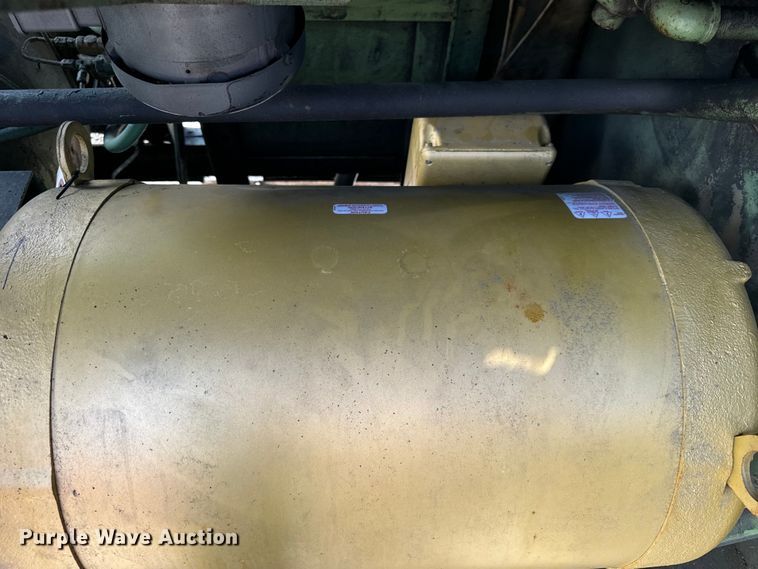 image for item OG9583 Sullair 16-75H air compressor