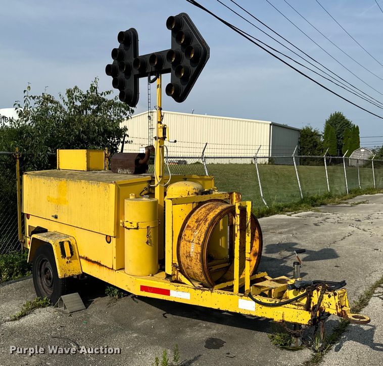 image for item OG9607 1994 Hesco 10KD manhole support trailer 