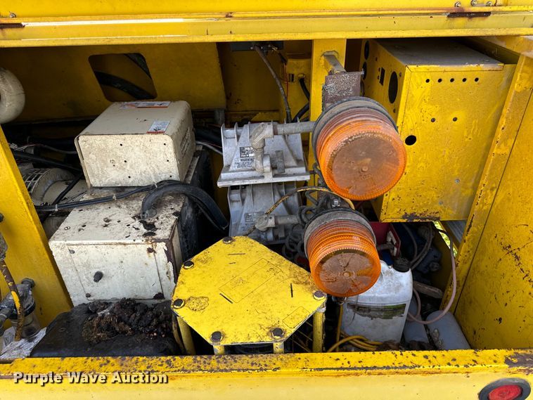 image for item OG9607 1994 Hesco 10KD manhole support trailer 