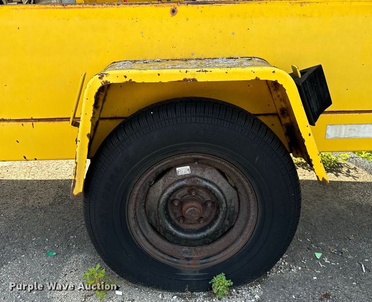 image for item OG9607 1994 Hesco 10KD manhole support trailer 