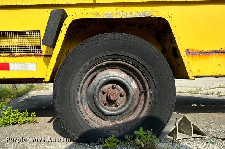 image for item OG9607 1994 Hesco 10KD manhole support trailer 