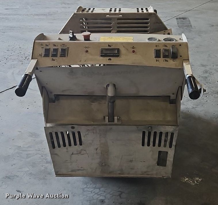 image for item OJ9746 2014 Husqvarna  Soff-Cut 4200 concrete saw