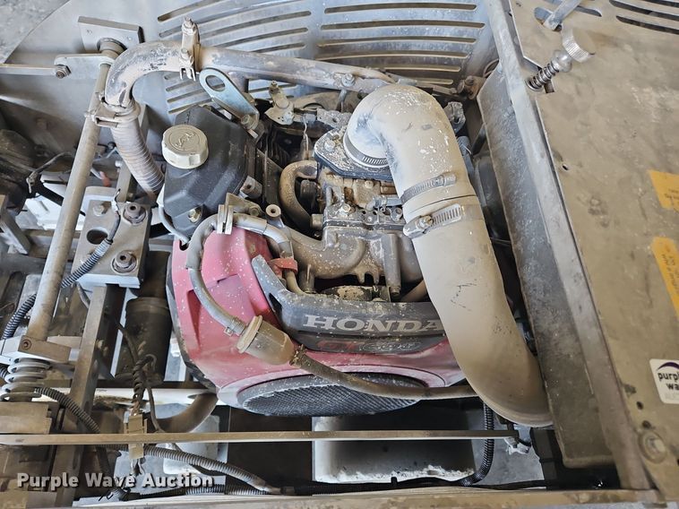 image for item OJ9746 2014 Husqvarna  Soff-Cut 4200 concrete saw