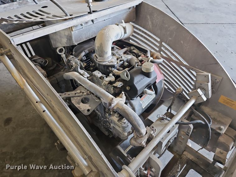 image for item OJ9746 2014 Husqvarna  Soff-Cut 4200 concrete saw