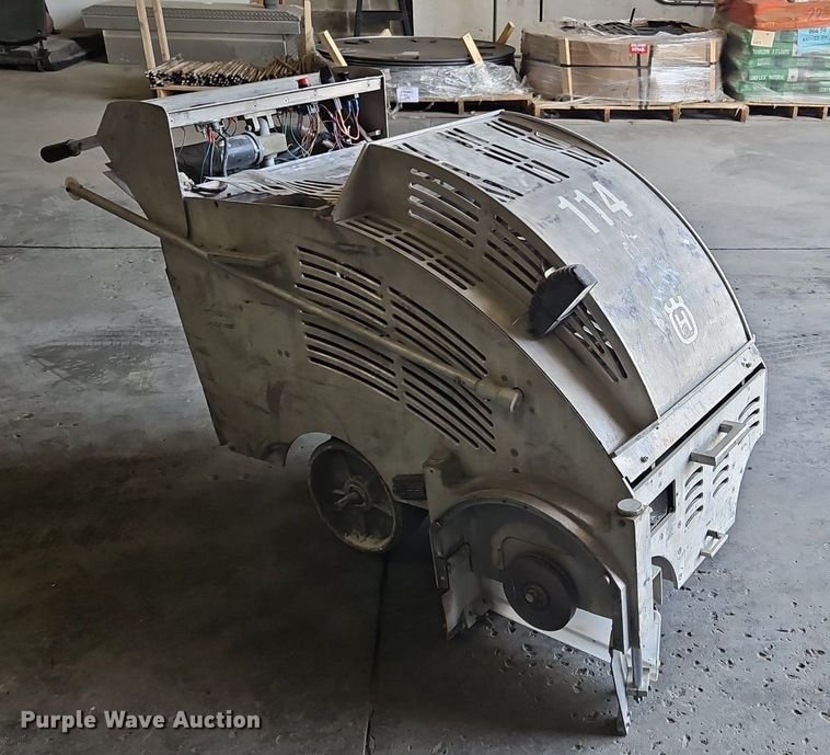 image for item OJ9747 2015 Husqvarna  Soff-Cut 4200 concrete saw