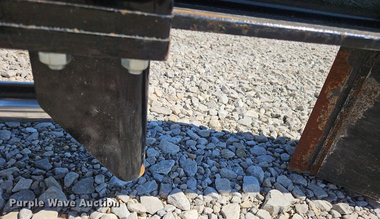 image for item OJ9758 Warrior Attachments  WLS-30T skid steer log splitter