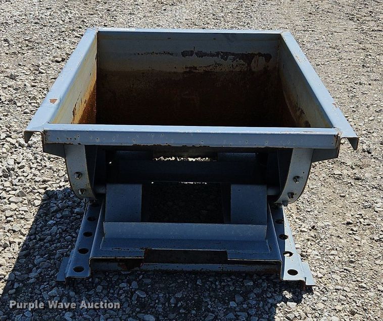 image for item OJ9759 ES Hoppers dump hopper