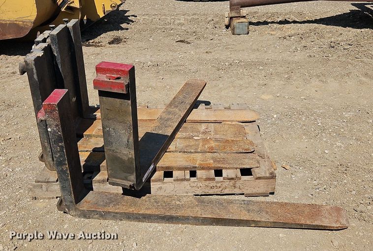 image for item OJ9766 (4) sets forklift forks