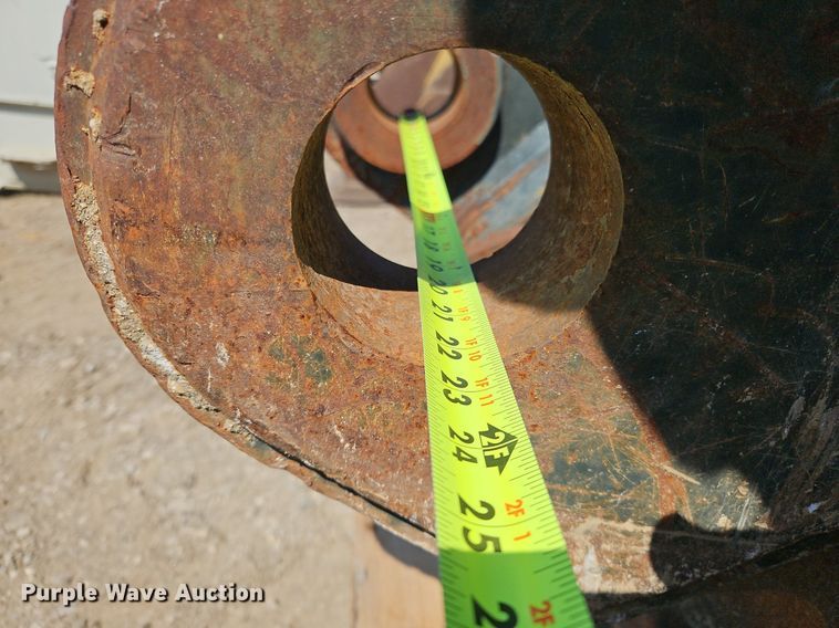 image for item OJ9767 JRB excavator quick coupler