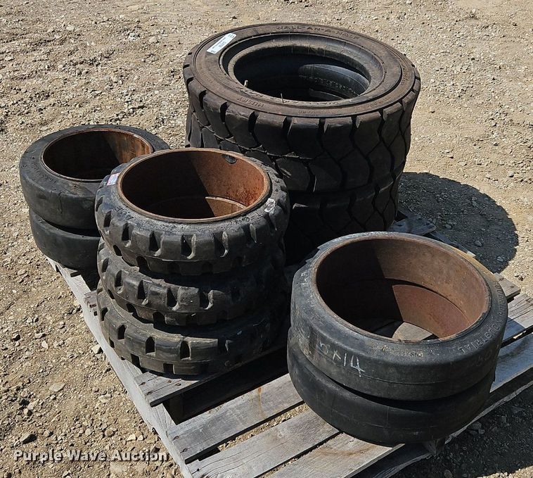 image for item OJ9769 Pallet of forklift tires