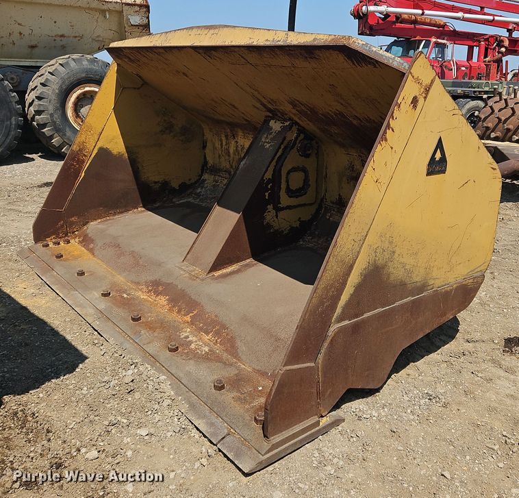 image for item OJ9771 Dymax roll out bucket