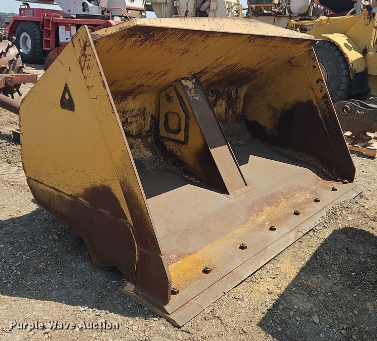 image for item OJ9771 Dymax roll out bucket