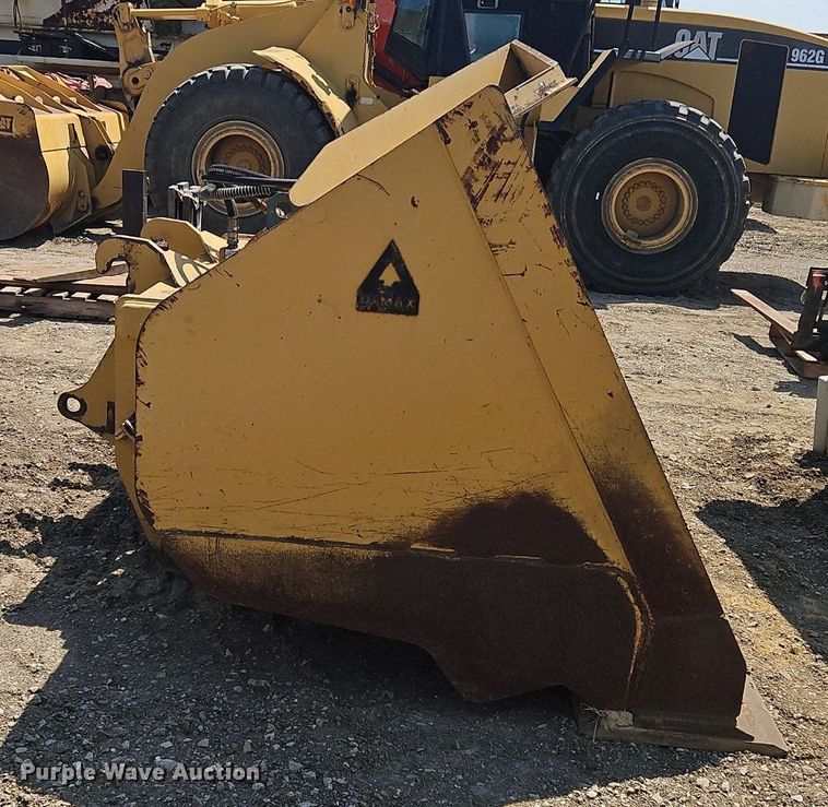 image for item OJ9771 Dymax roll out bucket