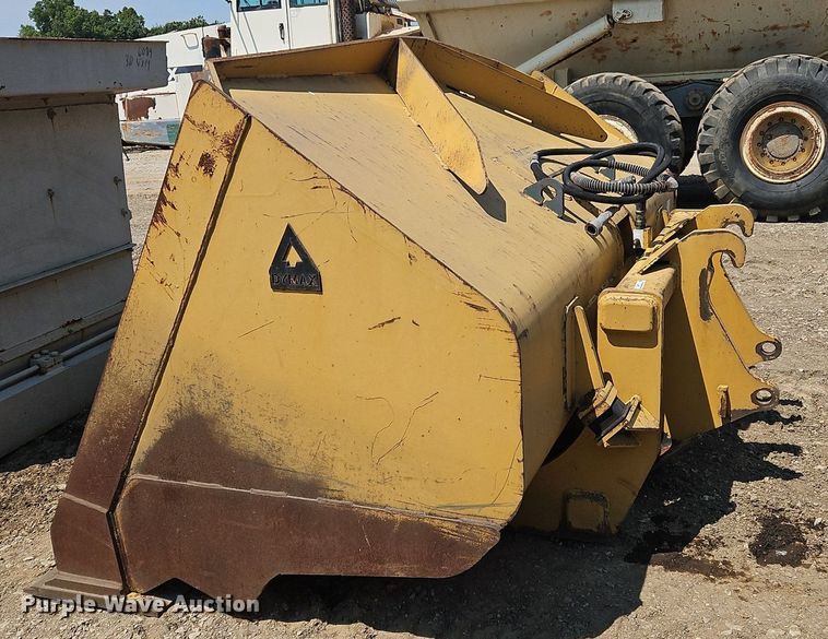 image for item OJ9771 Dymax roll out bucket