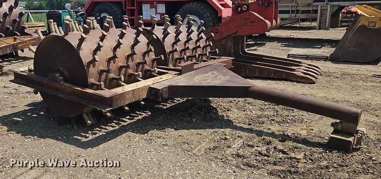 image for item OJ9772 Sheepsfoot roller