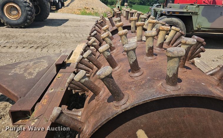 image for item OJ9772 Sheepsfoot roller