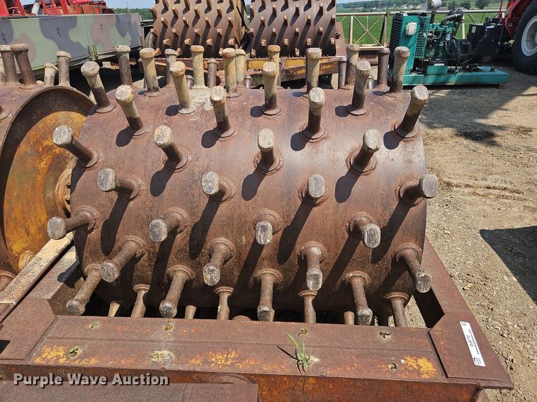 image for item OJ9772 Sheepsfoot roller