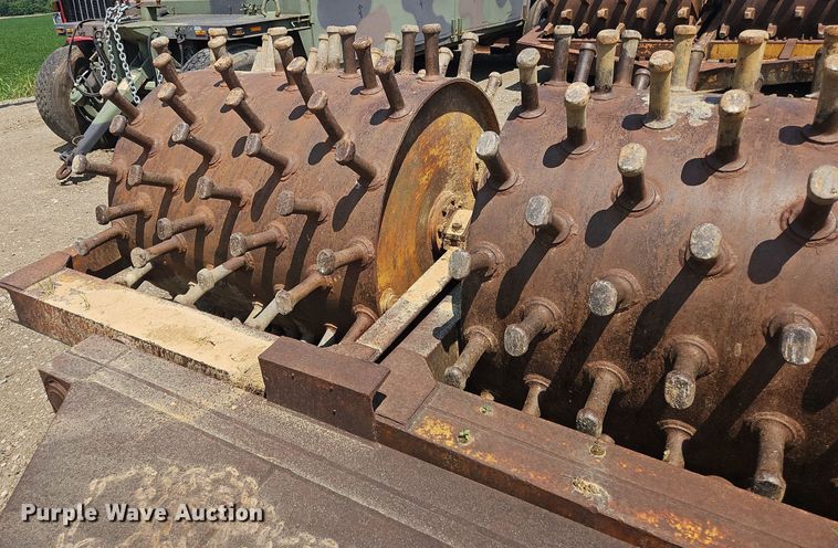 image for item OJ9772 Sheepsfoot roller