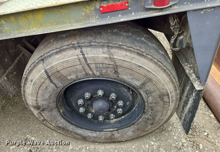 image for item OJ9774 1993 Drag Star trailer