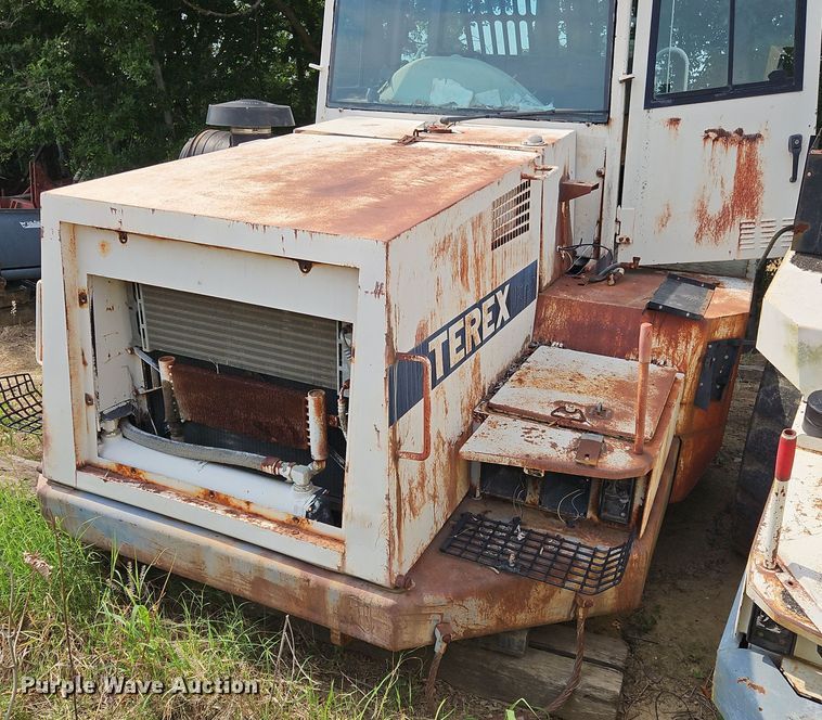 image for item OJ9781 Terex haul truck cab