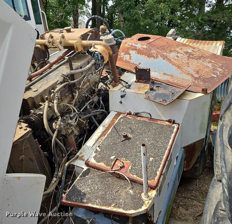 image for item OJ9782 Terex haul truck front end assembly