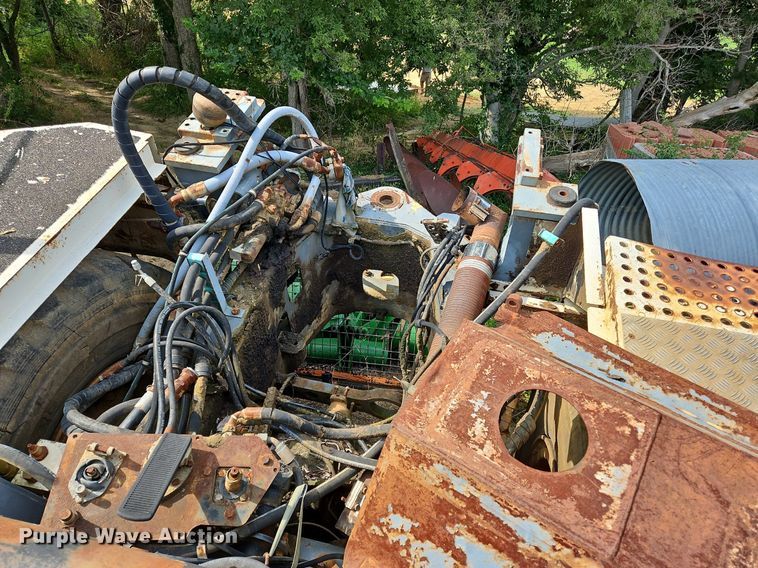 image for item OJ9782 Terex haul truck front end assembly