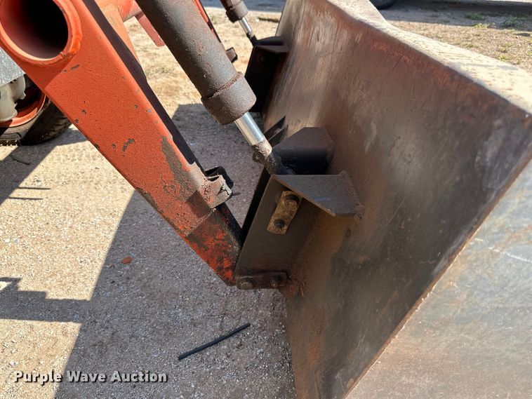 image for item DG4459 Kubota L2500D tractor