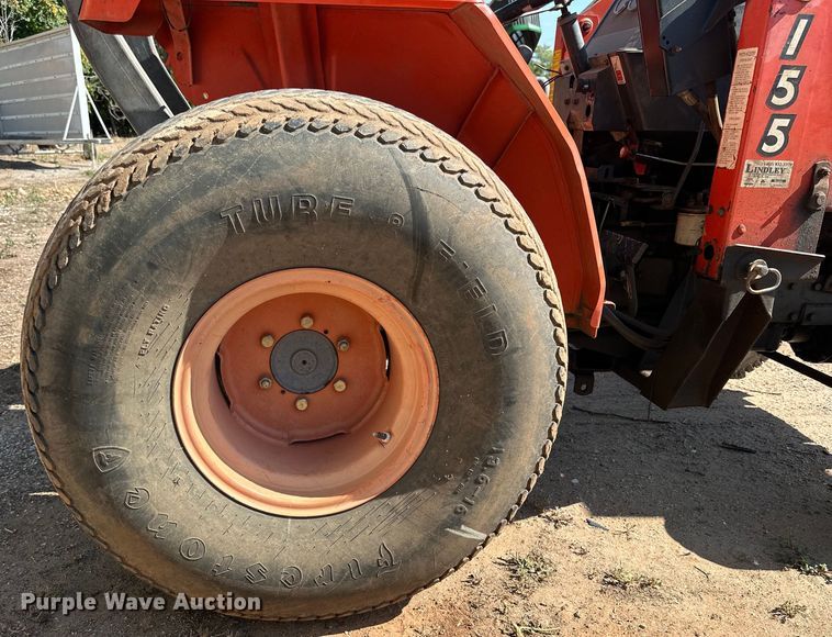 image for item DG4459 Kubota L2500D tractor