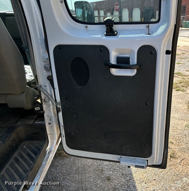 image for item DG4460 2014 Ford E350 Super Duty XL van