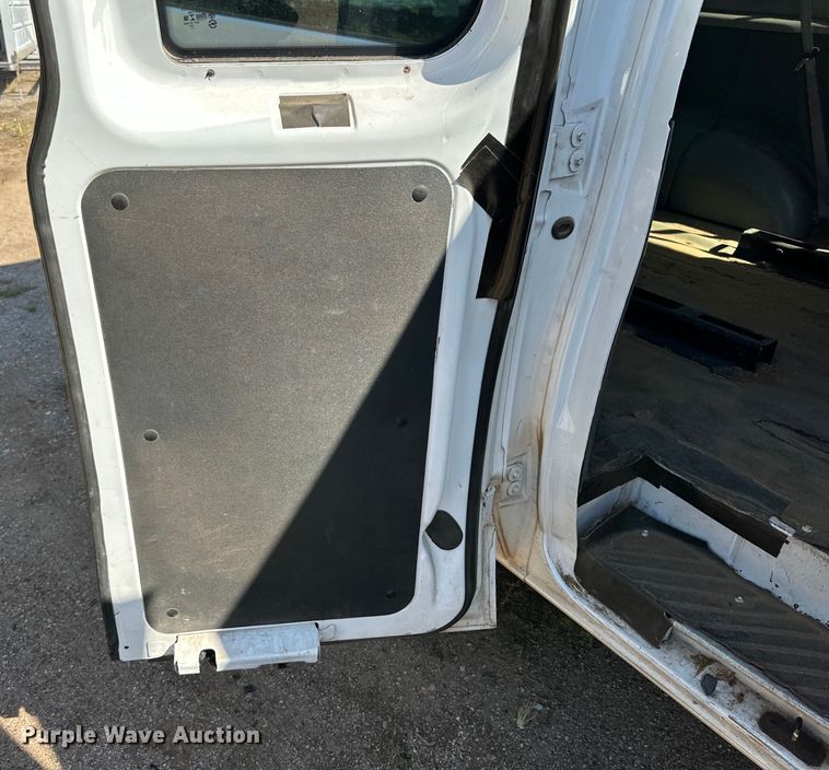 image for item DG4460 2014 Ford E350 Super Duty XL van