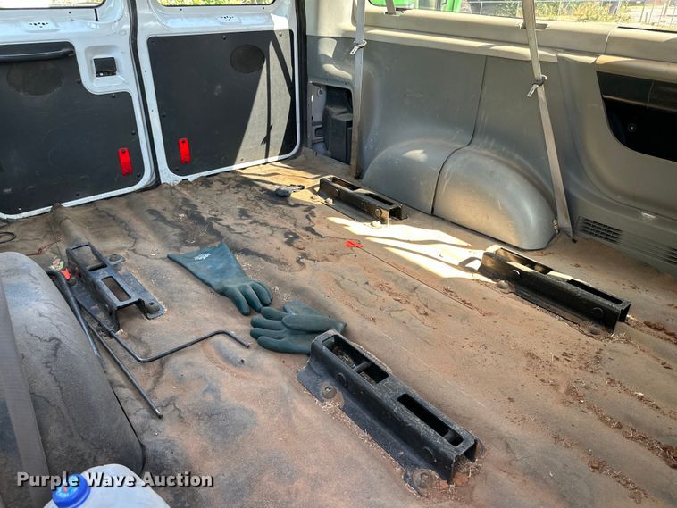 image for item DG4460 2014 Ford E350 Super Duty XL van