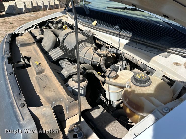 image for item DG4460 2014 Ford E350 Super Duty XL van