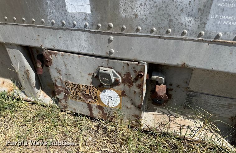 image for item DG4463 (2) storage containers