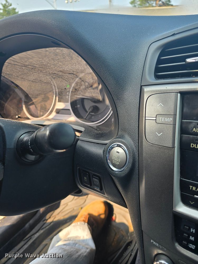 image for item DQ4388 2010 Lexus IS250 