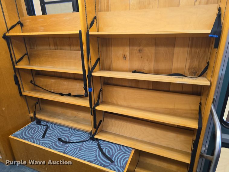 image for item DQ4393 1993 Chevrolet P6000 bookmobile van