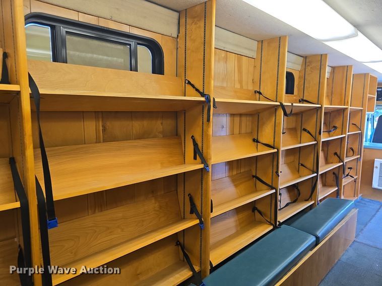 image for item DQ4393 1993 Chevrolet P6000 bookmobile van