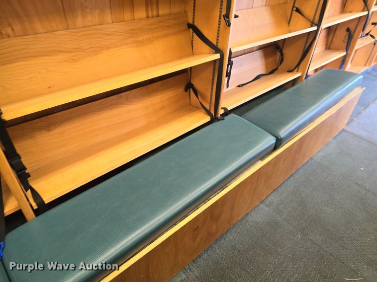 image for item DQ4393 1993 Chevrolet P6000 bookmobile van