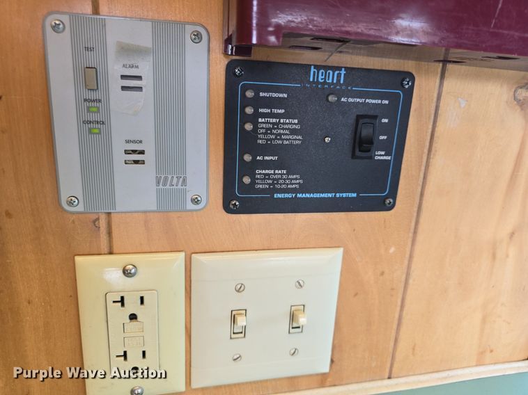 image for item DQ4393 1993 Chevrolet P6000 bookmobile van