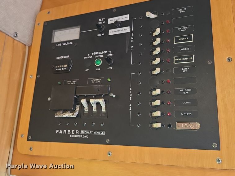 image for item DQ4393 1993 Chevrolet P6000 bookmobile van