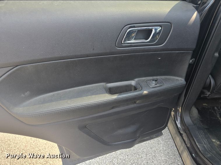 image for item DQ4488 2019 Ford Explorer Police Interceptor  SUV